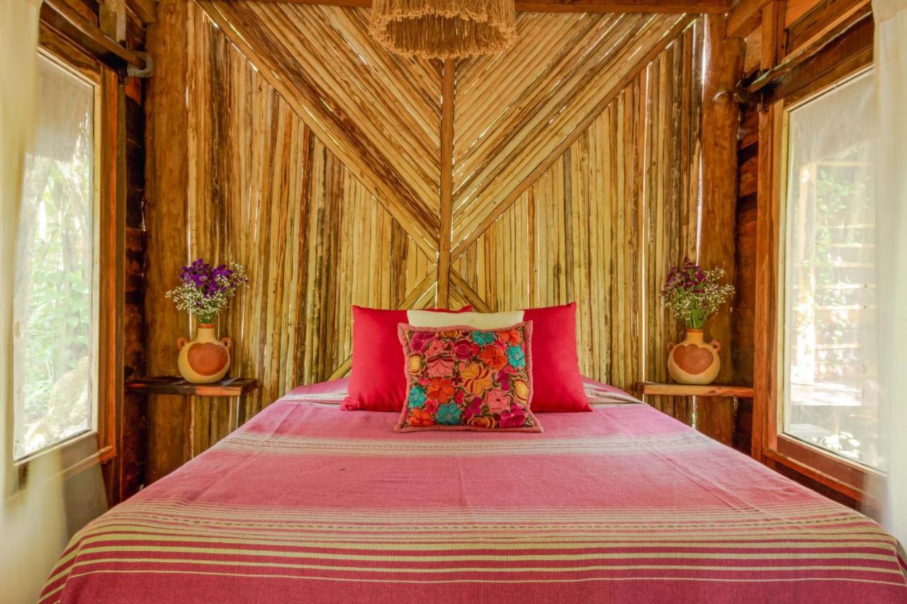 Madre Tierra Eco Habitat Guest House Puerto Morelos Bagian luar foto