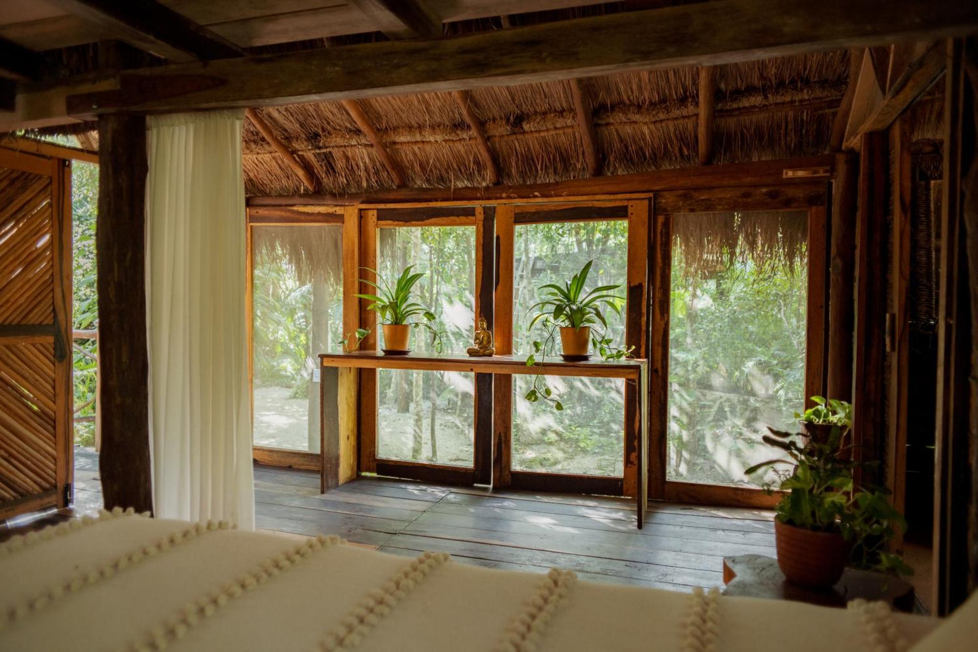 Madre Tierra Eco Habitat Guest House Puerto Morelos Bagian luar foto