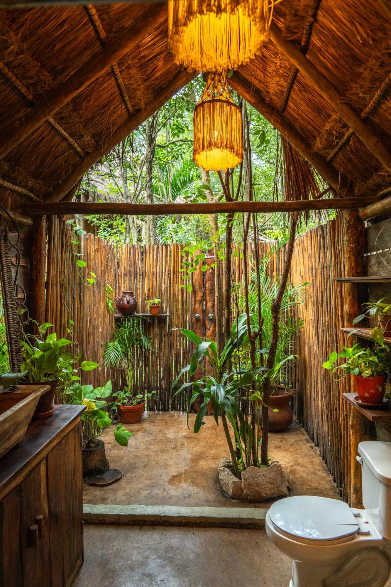 Madre Tierra Eco Habitat Guest House Puerto Morelos Bagian luar foto